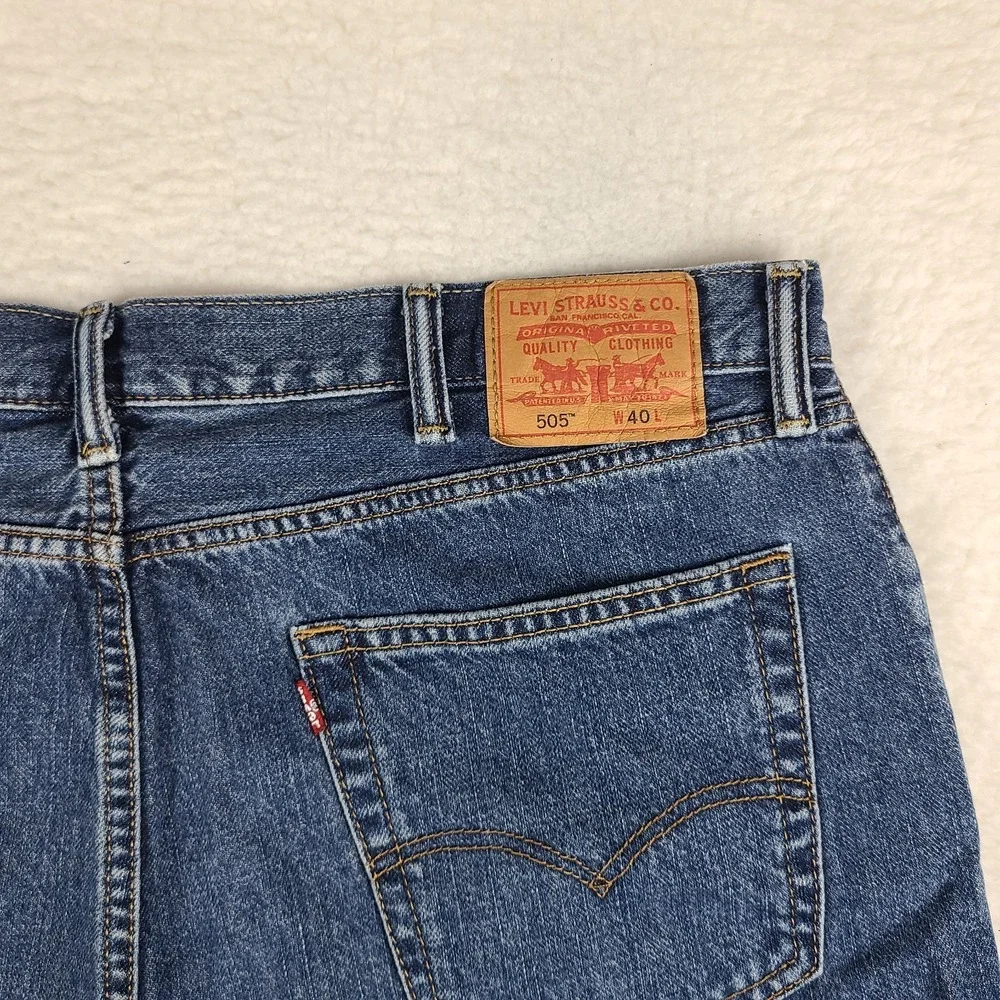 Levi's 505 Jean Shorts Mens 40‎ Blue 10